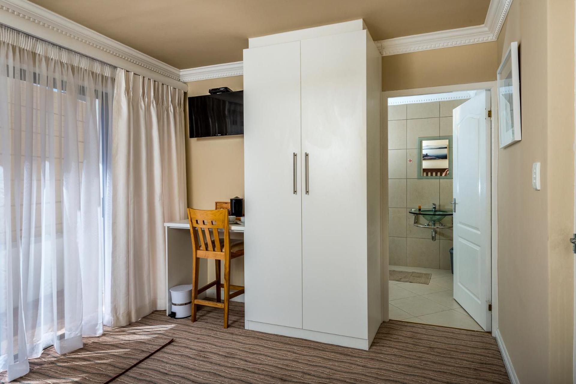 Guesthouse De Tijger Lodge Parow Εξωτερικό φωτογραφία
