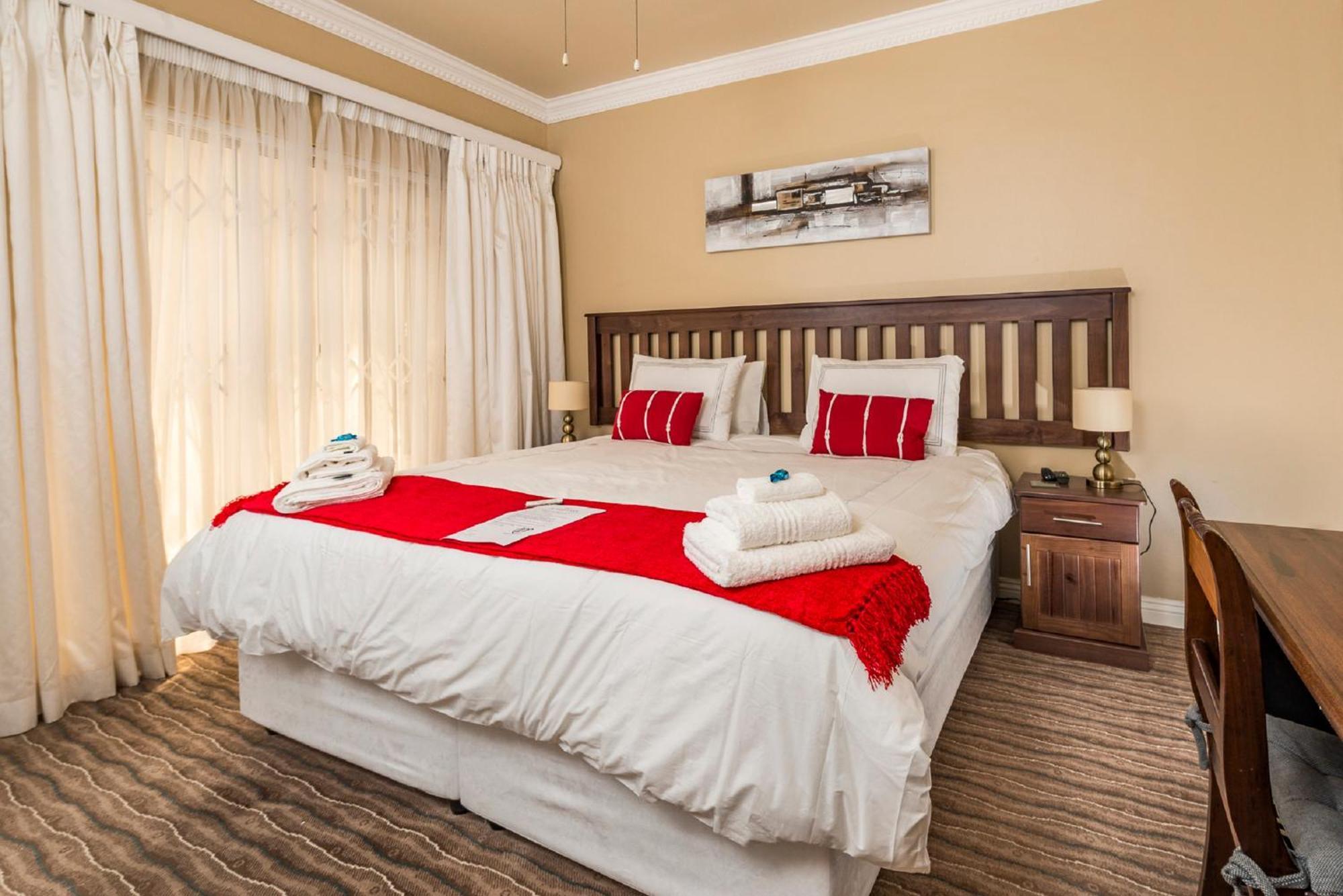 Guesthouse De Tijger Lodge Parow Εξωτερικό φωτογραφία